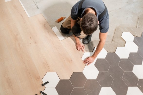 Flooring installation services in Clute